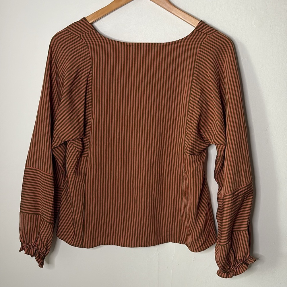 Madewell V neck Ruffle Cuff Top Stripe-play - Picture 4 of 5